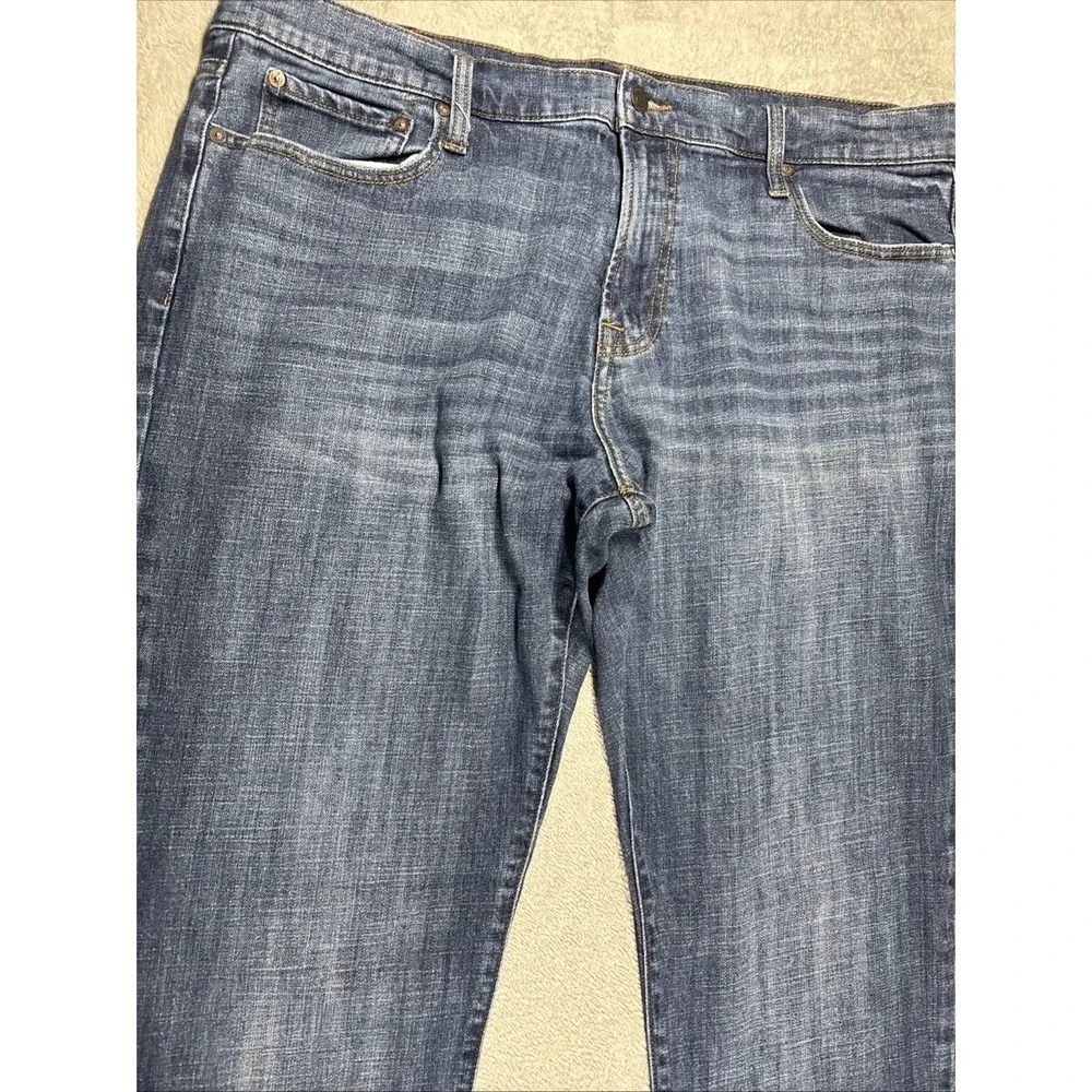Lucky Brand 221 Original Straight Jeans Mens 40x30 Blue Denim Medium Wash